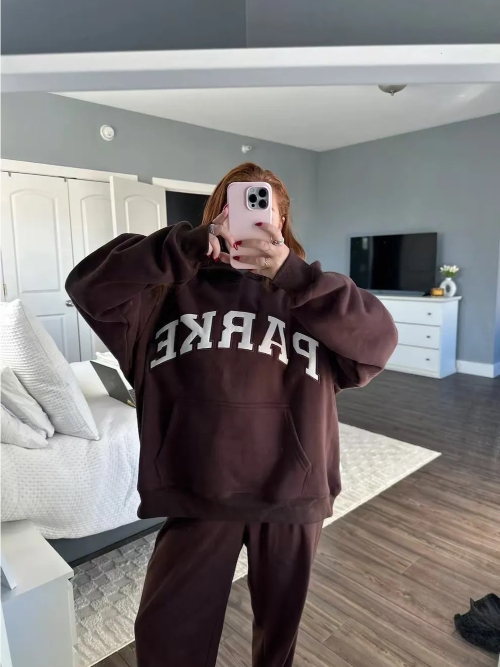 Brown Parke Hoodie sweatshirt size L/XL